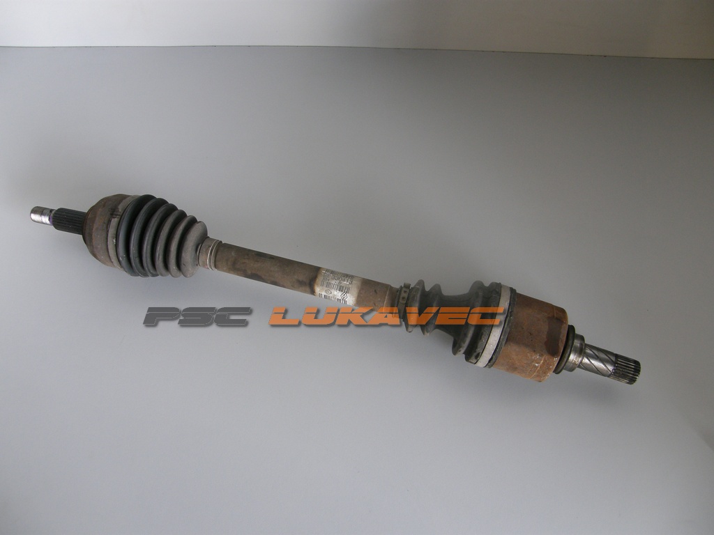 RENAULT SCENIC 2 LIJEVA  POLUOSOVINA 8200330413