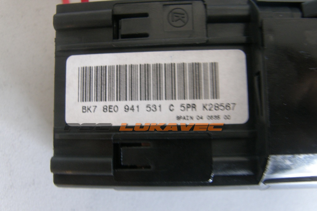 AUDI A4 PREKIDAČ SVJETALA 8E0941531C 2006.