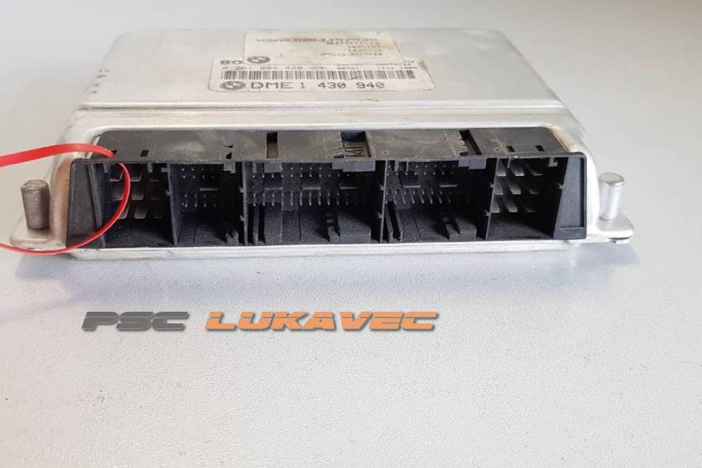 BMW 3 E46 KOMPJUTER MOTORA ECU 0261204420 1.6 16V BOSCH
