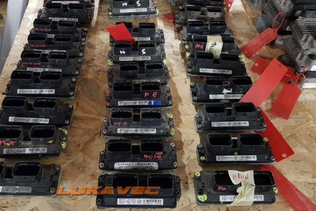 KOMPJUTER FIAT PUNTO 2 ECU FIAT PUNTO RACUNALO FIAT PUNTO 2