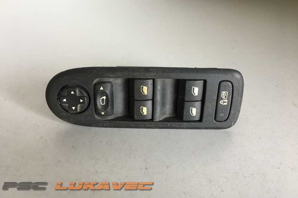 PEUGEOT 508 PREKIDAČI PODIZAČA STAKLA 96662118ZD