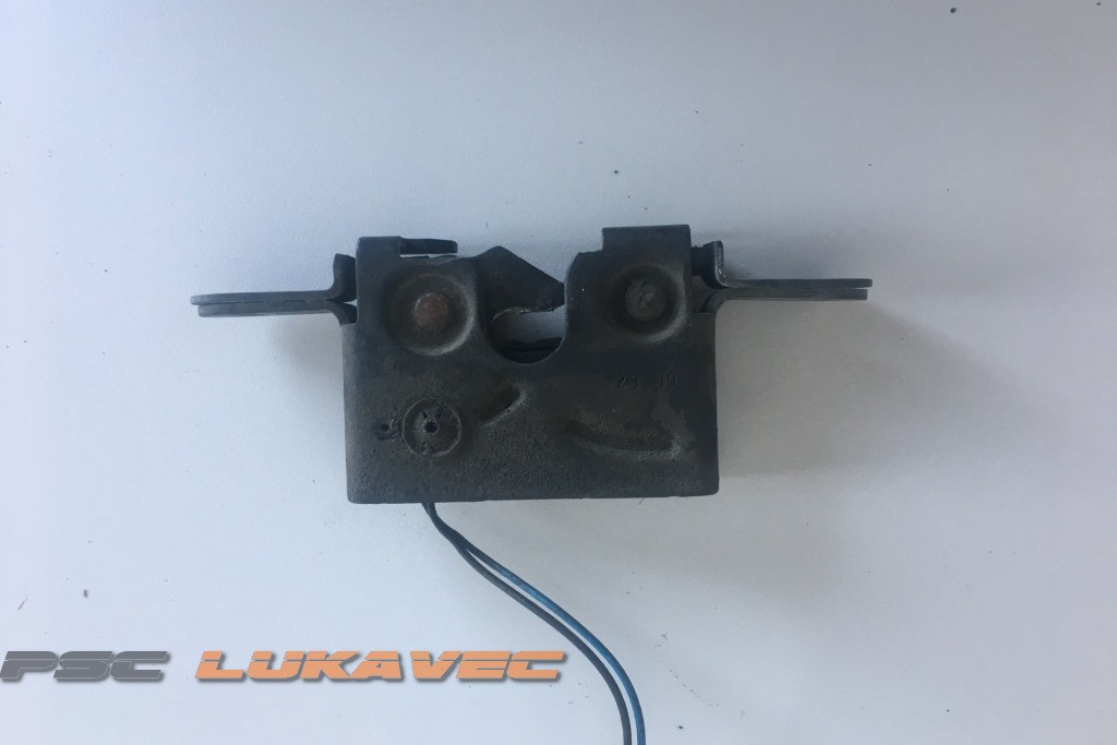 RENAULT SCENIC 3 BRAVA PREDNJE HAUBE