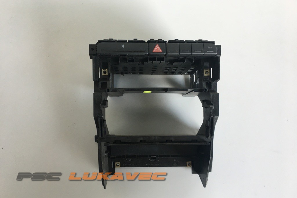 AUDI A4 KONZOLA RADIA AUDI 2DIN OKVIR RADIA AUDI