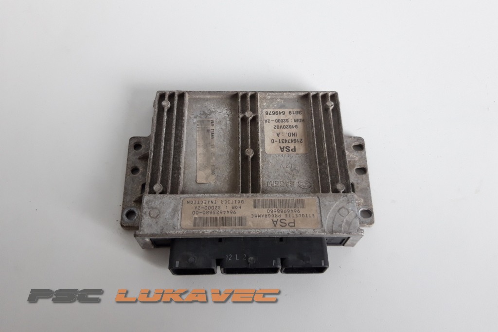 PEUGEOT 206 KOMPJUTER MOTORA 1.4 8v S2000-2A 9646988680