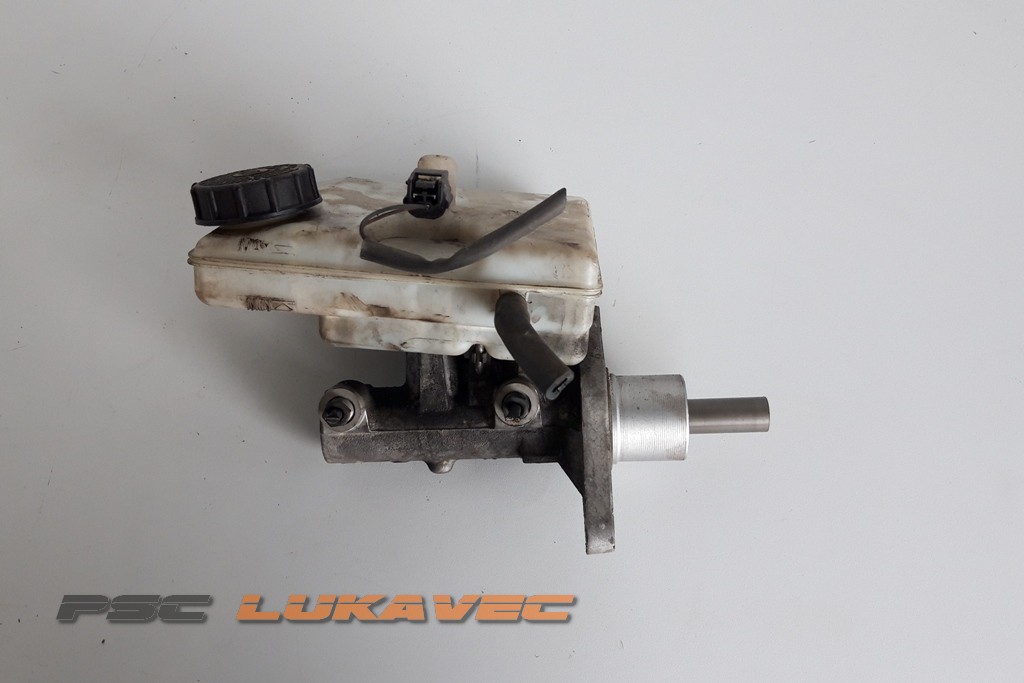 RENAULT MASTER 3 KOČIONI CILINDAR 2.3 DCI 460110032R