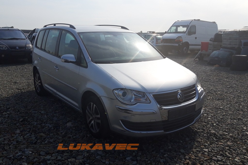 VW TOURAN DIJELOVI 1.9 TDI 2008.