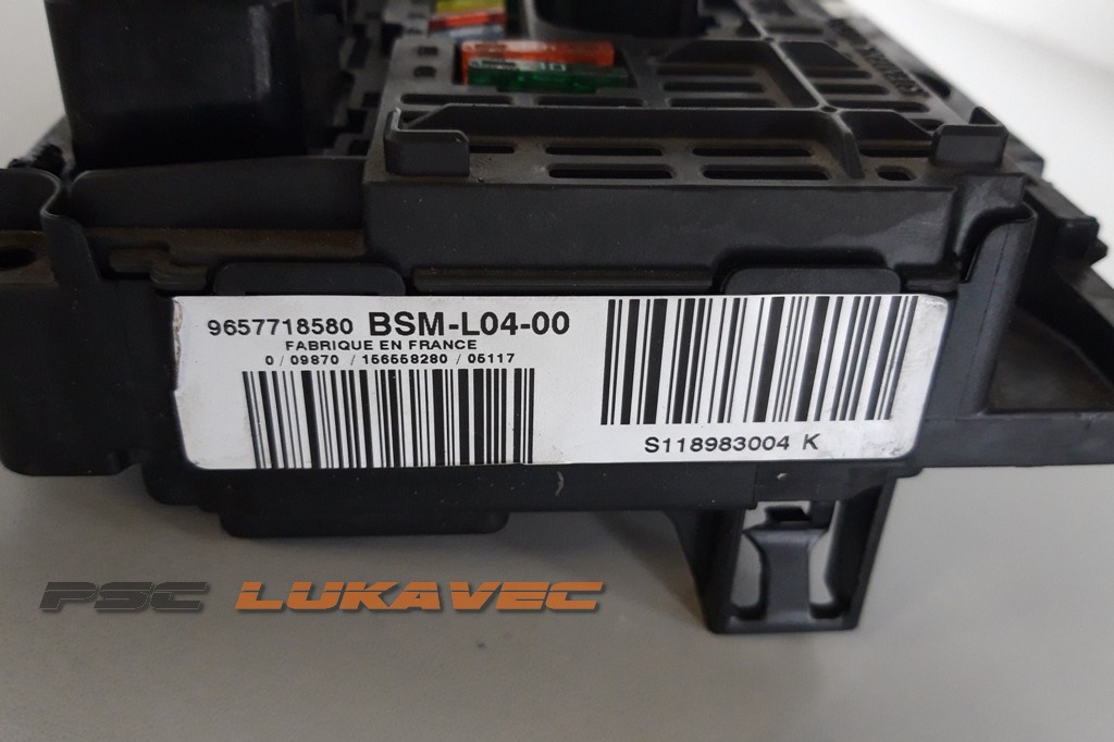 CITROEN C4 KUTIJA OSIGURAČA BSM L04-00 9657718580