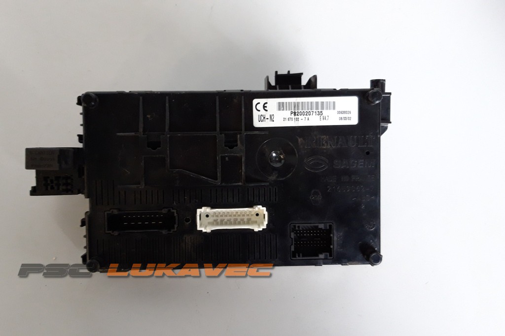 RENAULT CLIO 2 UCH N2 KUTIJA  8200207135