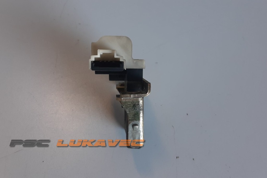 RENAULT SCENIC RX4 BRAVA GEPEKA NA STAKLU