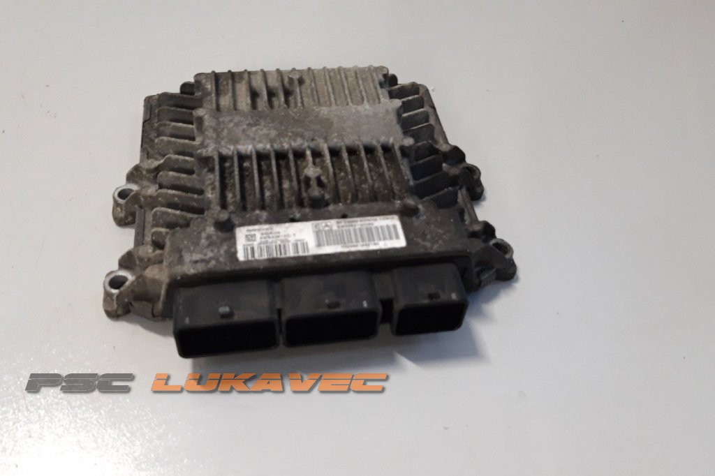 PEUGEOT EXPERT KOMPJUTER MOTORA 2.0 HDi 9665100380 SID803A