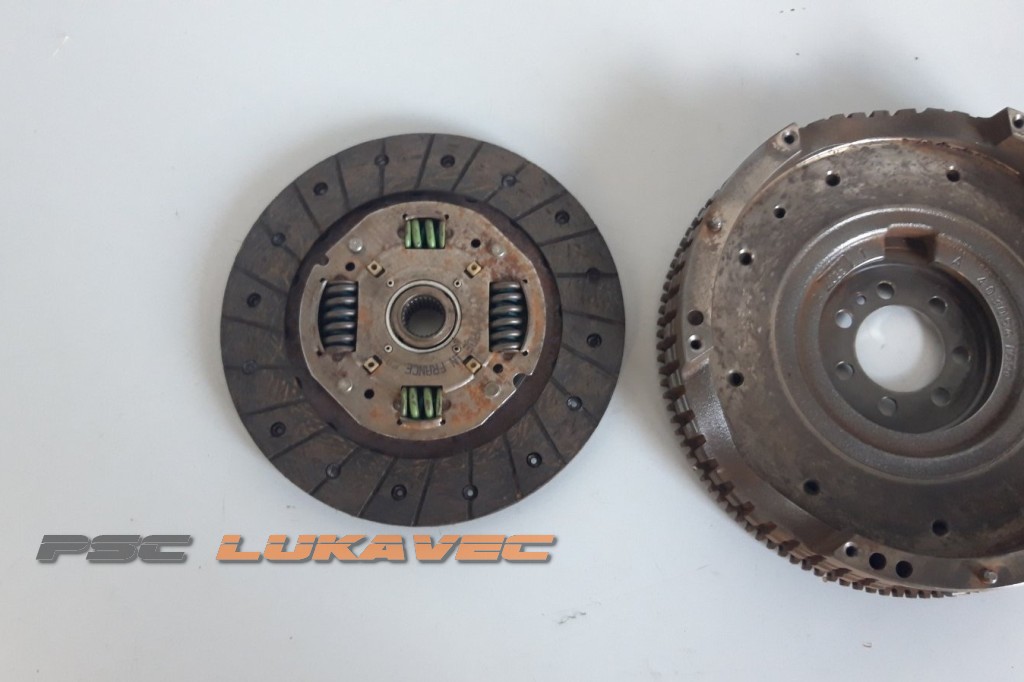 RENAULT MEGANE 2 SET KVAČILA ZAMAŠNJAK 1.5 DCi 60 kW