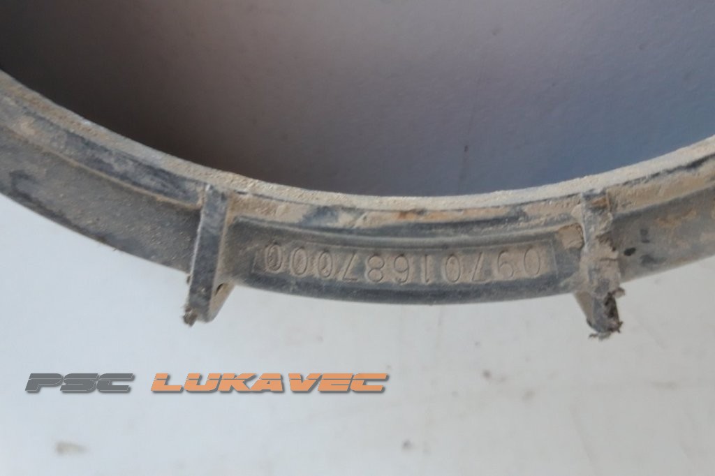 RENAULT MEGANE 2 POKLOPAC PUMPE GORIVA 09701687000