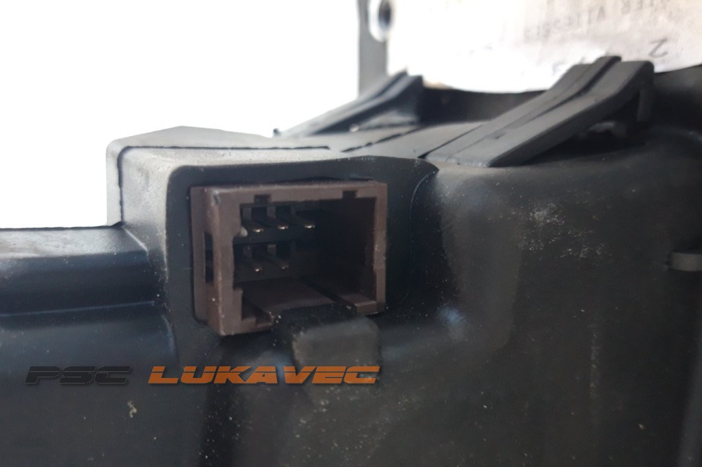 RENAULT LAGUNA 2 RUČICA MJENJAČA SA SAJLOM 2.0 16v  8200535151