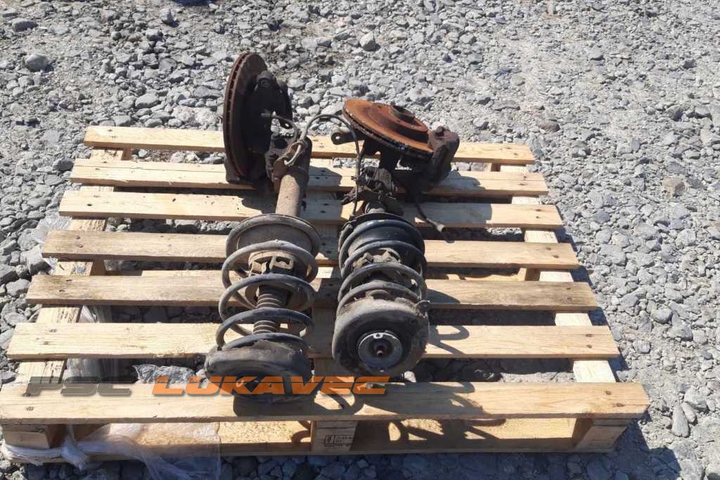 RENAULT MEGANE 1 GLAVČINE 1.4 8v 2001.