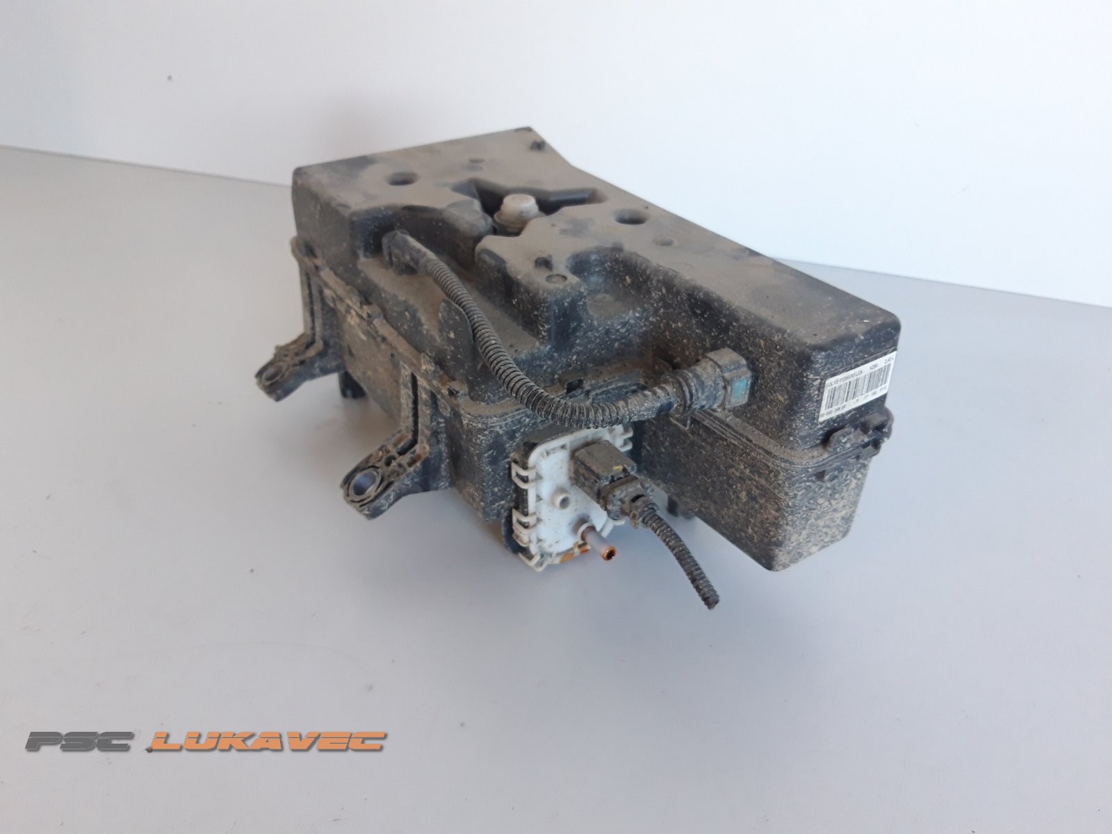 PEUGEOT BOXER SPREMNIK ADITIVA 2.0 HDi 9806639880