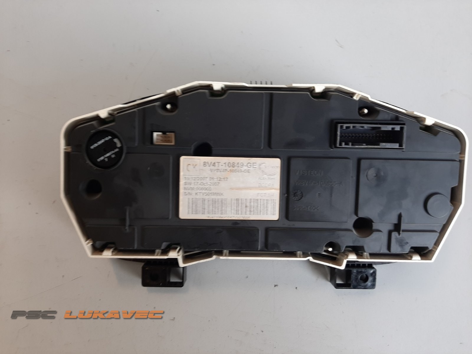 FORD FOCUS INSTRUMENT TABLA FOCUS KILOMETAR SAT 8V4T10849GE