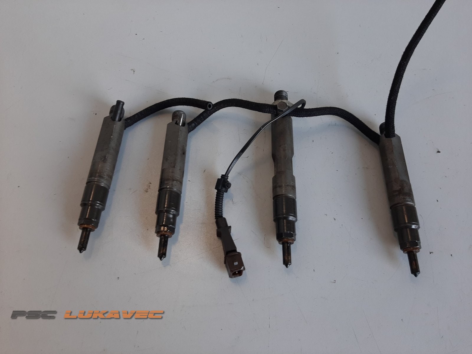 VW GOLF 4 DIZNE 1.9 SDI 038130201G