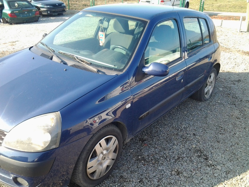 RENAULT CLIO 1.5 DCI KARAMBOLIRAN CLIO 2 ZA DIJELOVE