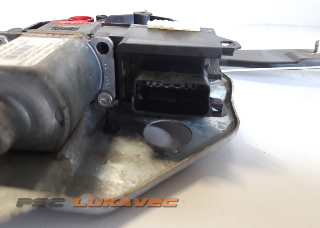 PEUGEOT 508 PODIZAČ STAKLA PREDNJI LIJEVI 9688808280