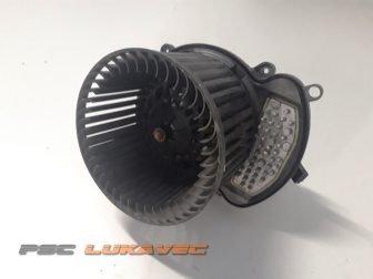 RENAULT KADJAR VENTILATOR KABINE 272109102R