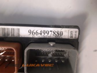CITROEN C4 KUTIJA OSIGURAČA 9664997880 BSM R09-00