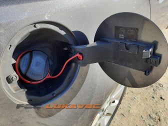 OPEL INSIGNIA POKLOPAC REZERVARA