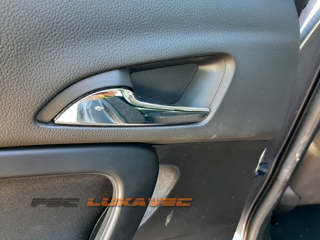 OPEL INSIGNIA KVAKA VRATA ZADNJA LIJEVA