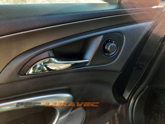 OPEL INSIGNIA KVAKA VRATA PREDNJA LIJEVA
