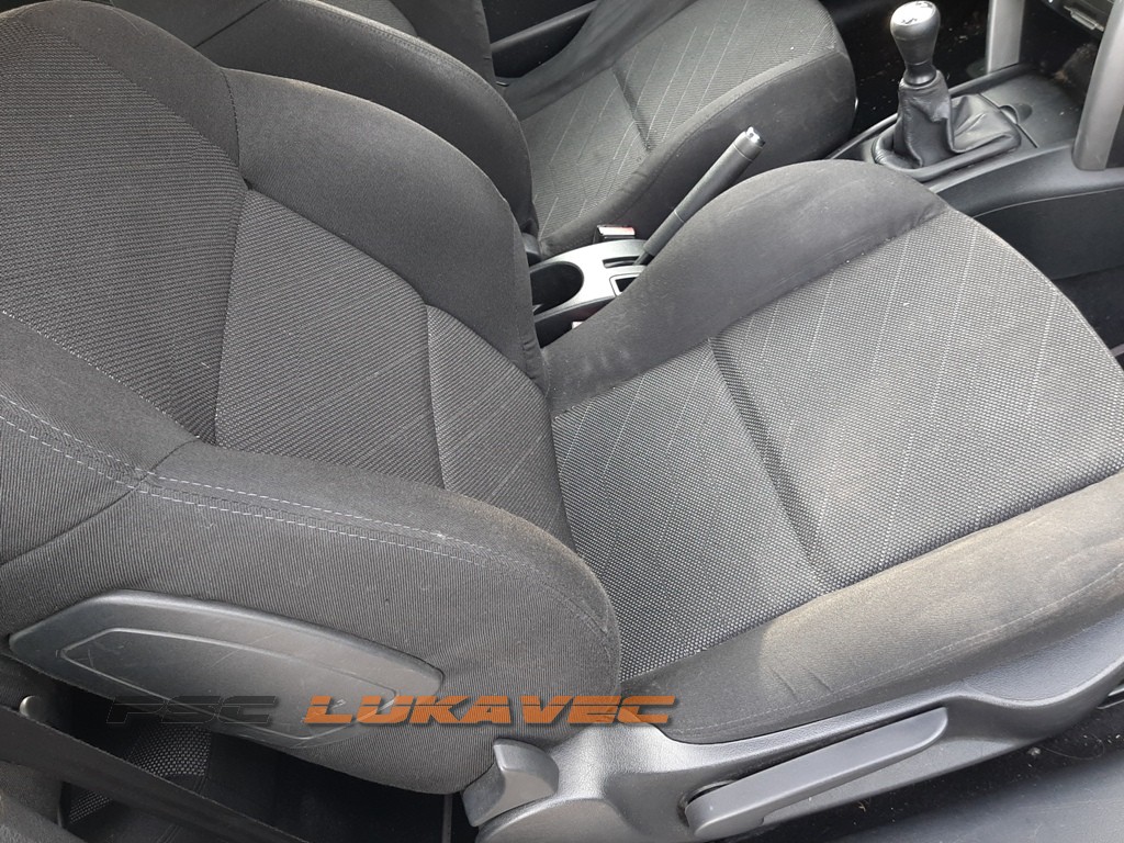 PEUGEOT 207 SJEDALO SUVOZAČA 2006.