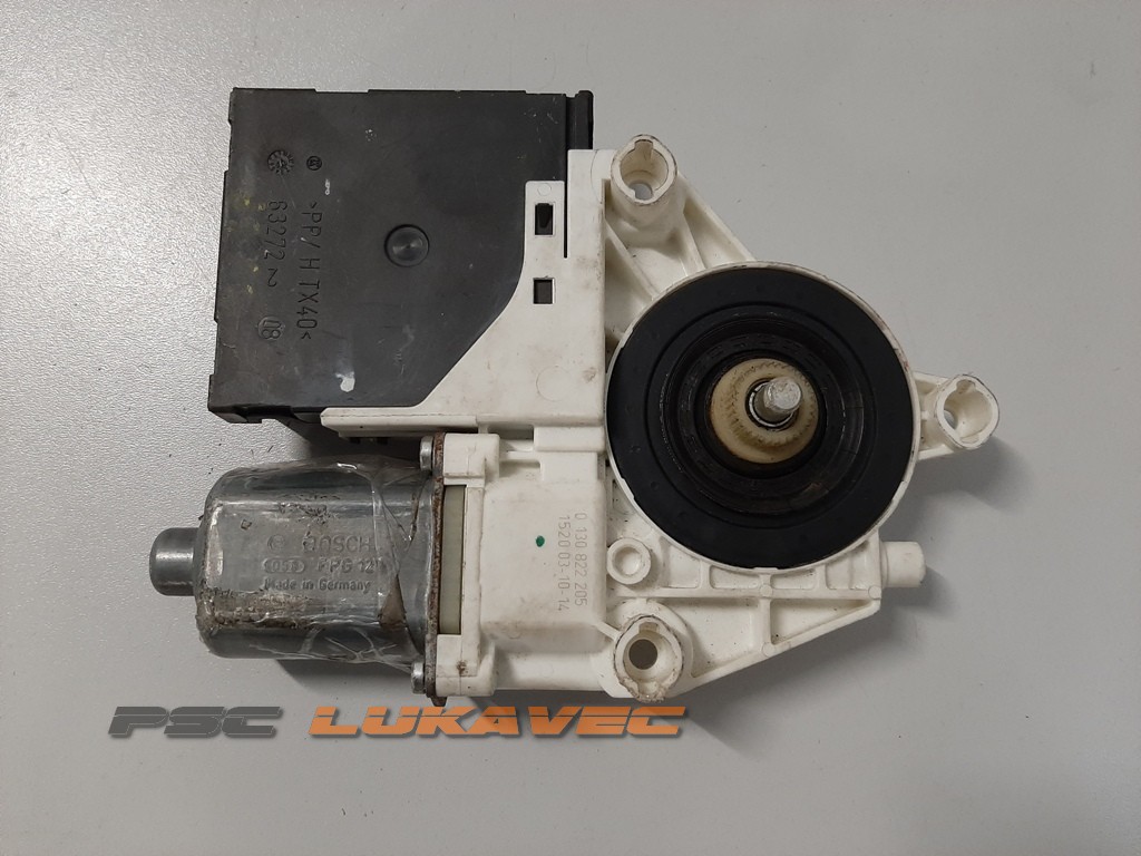 AUDI A3 8P MOTORIĆ PODIZAČA STAKLA PREDNJI DESNI 8P0959802
