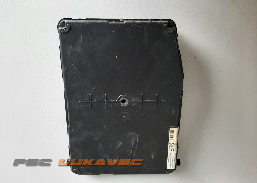 RENAULT MEGANE 2 UCH KUTIJA OSIGURAČA 8200309689