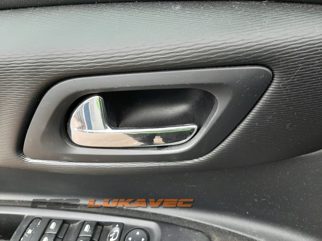 CITROEN C4 KVAKA VRATA PREDNJA LIJEVA