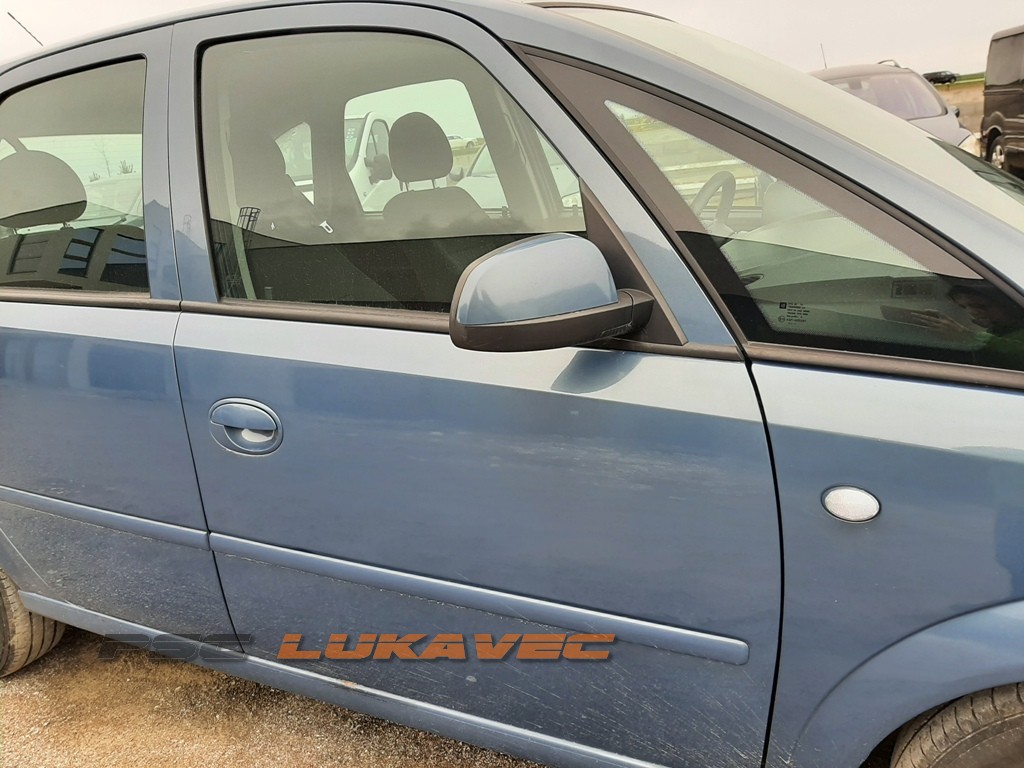 OPEL MERIVA A VRATA PREDNJA DESNA 2008.