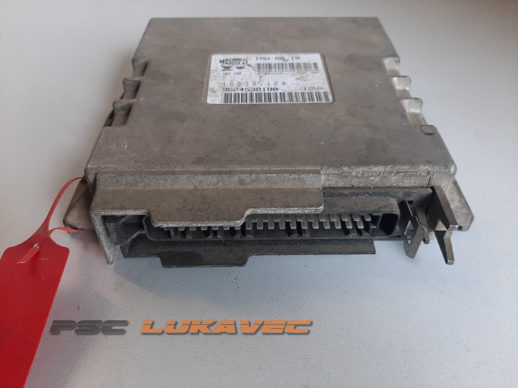 PEUGEOT 306 KOMPJUTER MOTORA 1.8 16V IAW8P.10 9624538180