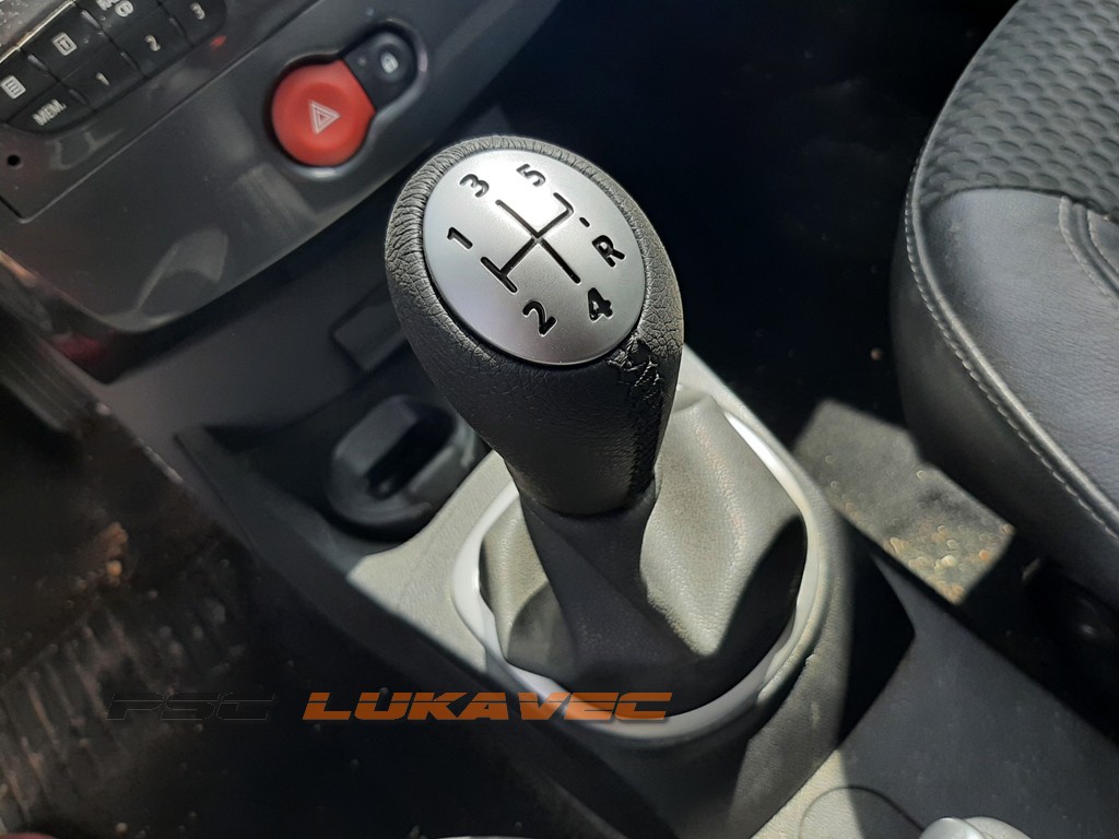 RENAULT CLIO 3 GRANDTOUR DIJELOVI 1.5 DCI 2010.