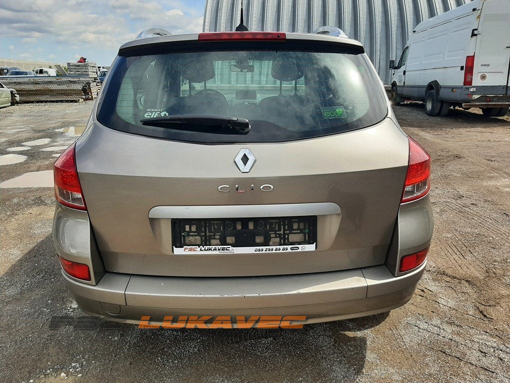 RENAULT CLIO 3 VRATA GEPEKA 2010.