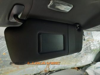 AUDI A4 B7 SUNCOBRAN VOZAČA 2005.