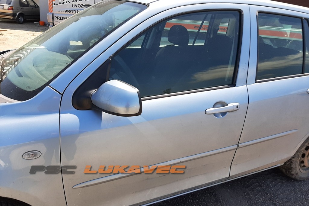 MAZDA 2 VRATA PREDNJA LIJEVA 2005.