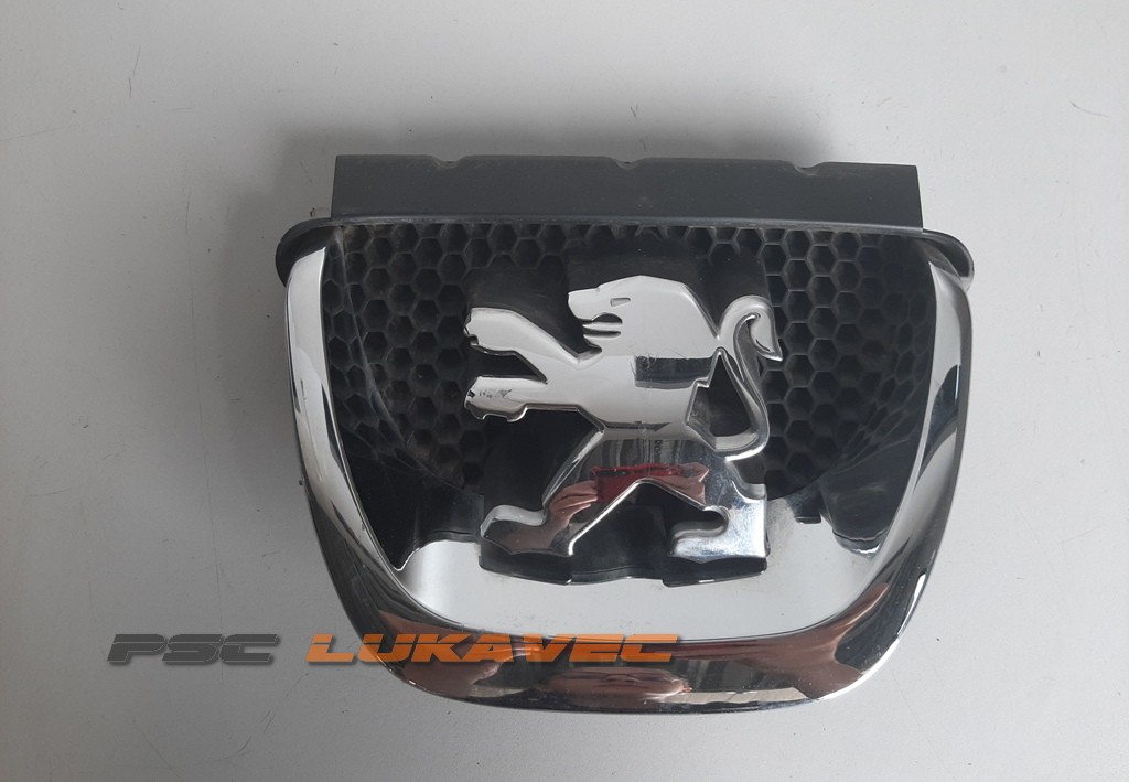 PEUGEOT 308 PREDNJI ZNAK PREDNJI EMBLEM 9680505177