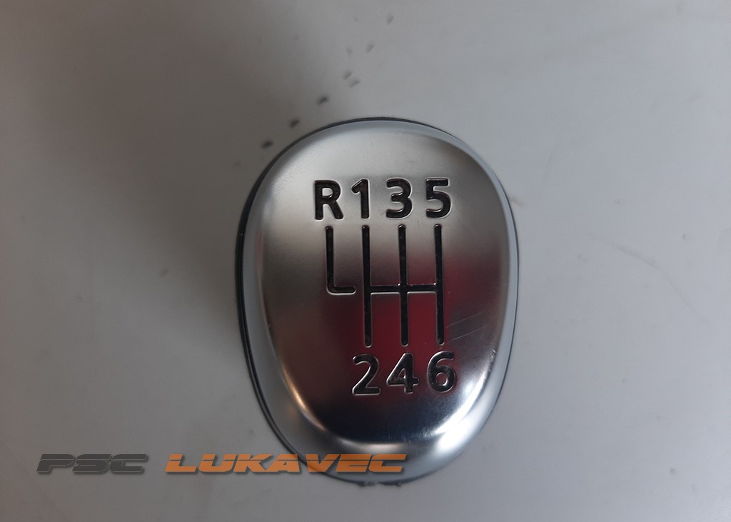 RENAULT CAPTUR RUČICA BRZINA 2018