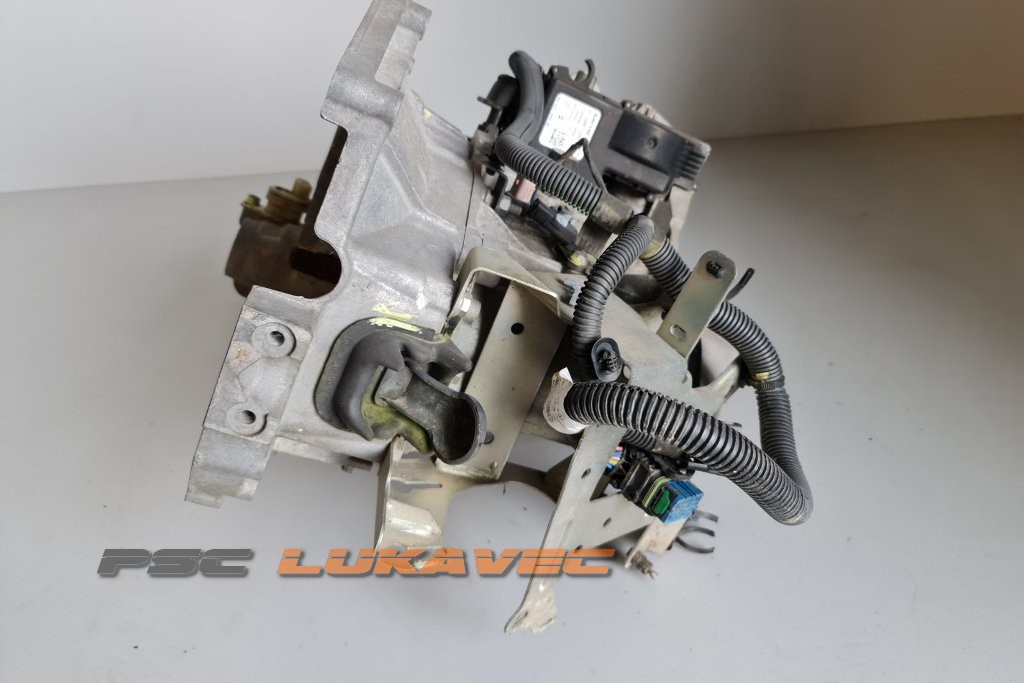CITROEN C3 PICASSO GETRIBA 1.4 16v  20CP73