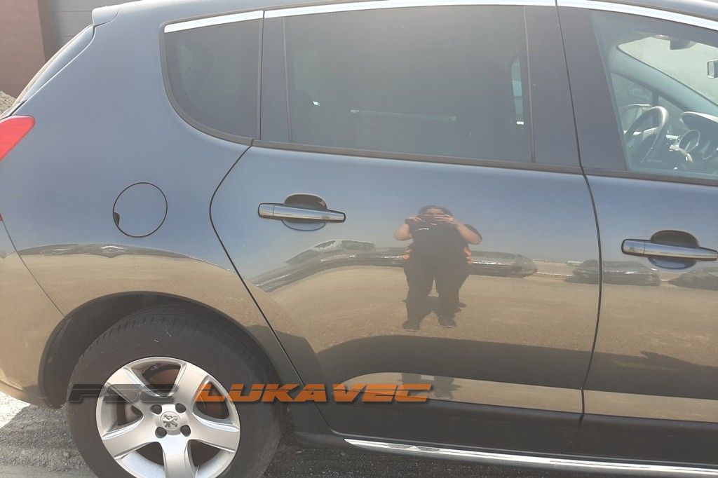 PEUGEOT 3008 ZADNJA DESNA VRATA
