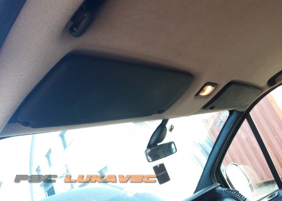 RENAULT TRAFIC DIJELOVI 2.5 DCI AUTOMATIK PUTNIČKI