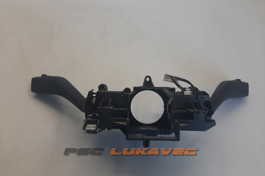 ZAVOJNICA VOLANA 5K095321BN VW TIGAUN 2011.