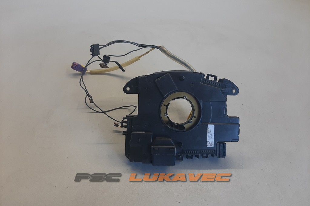 ZAVOJNICA VOLANA 5K0953569K VW TIGUAN 2015.