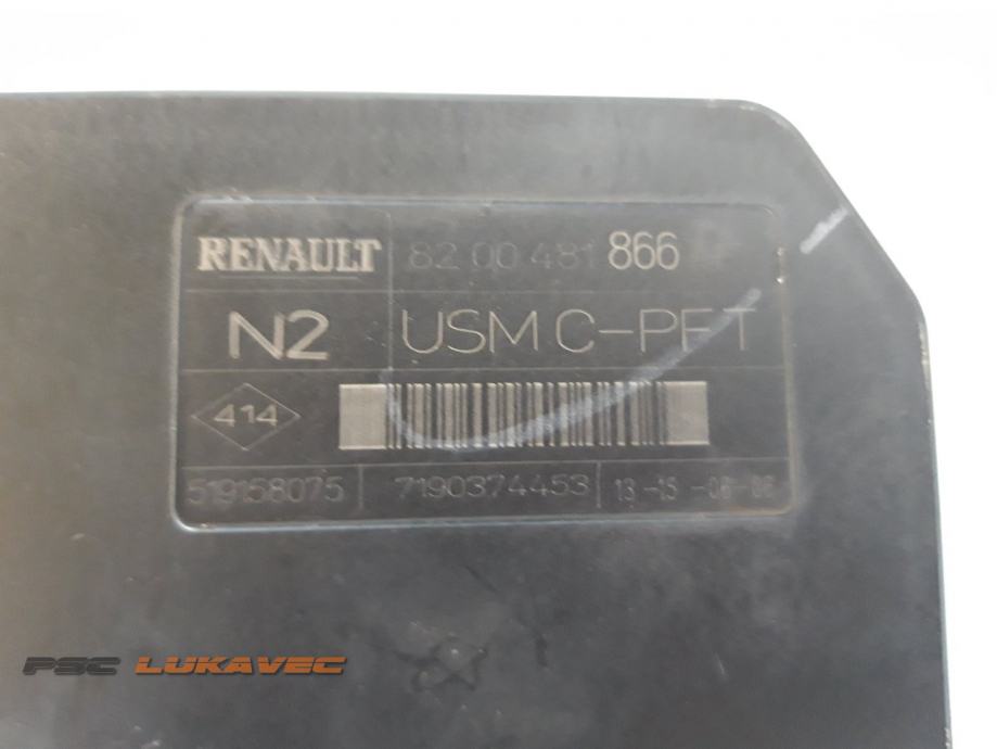 RENAULT MEGANE 2 KUTIJA OSIGURAČA  RENAULT MEGANE 2 UPC 8200481866