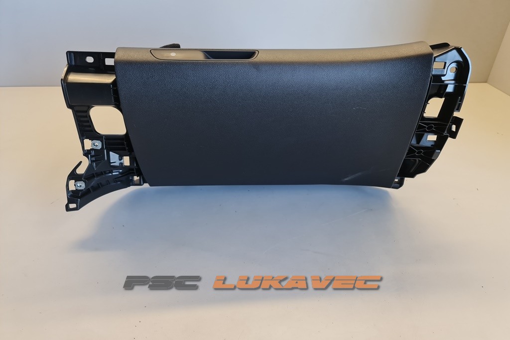 PRETINAC SUVOZAČA RENAULT SCENIC IV 2018.