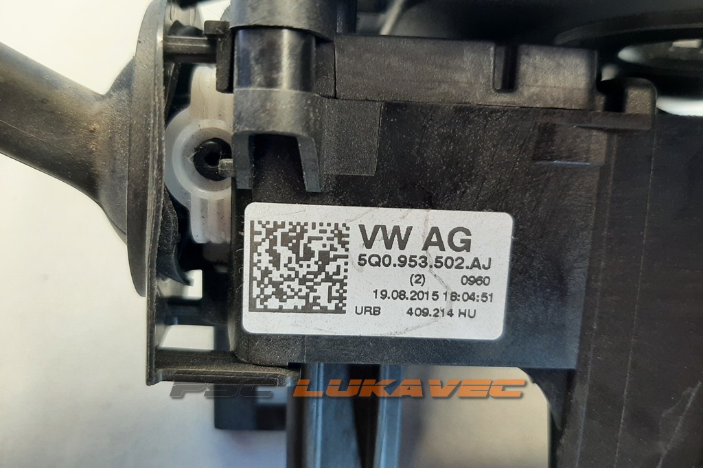 VW TIGUAN ZAVOJNICA VOLANA 5Q0953502AJ 5Q0953569A