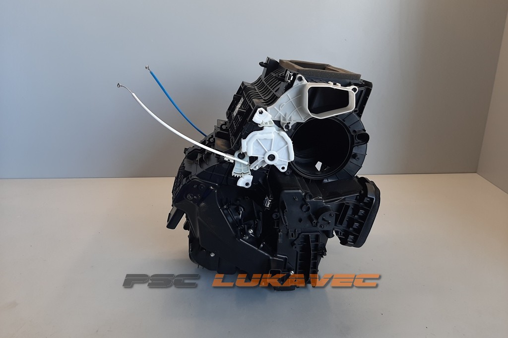 RENAULT CAPTUR 1.5 DCI KUTIJA VENTILACIJE 2016.