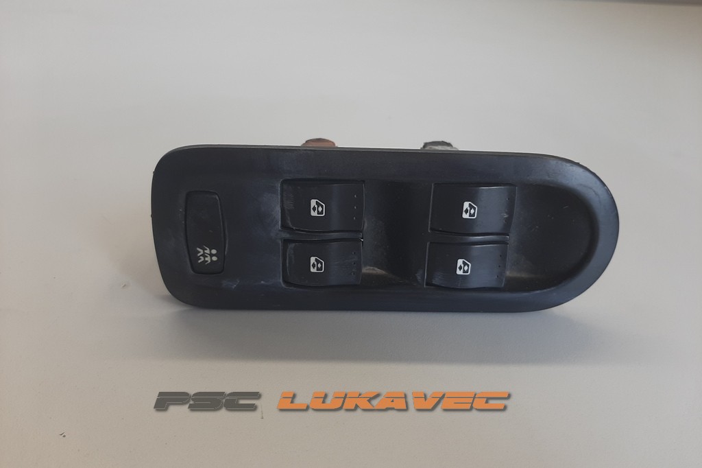 RENAULT SCENIC 2 PREKIDAČI PODIZAČA STAKLA 156018070 2003-2007